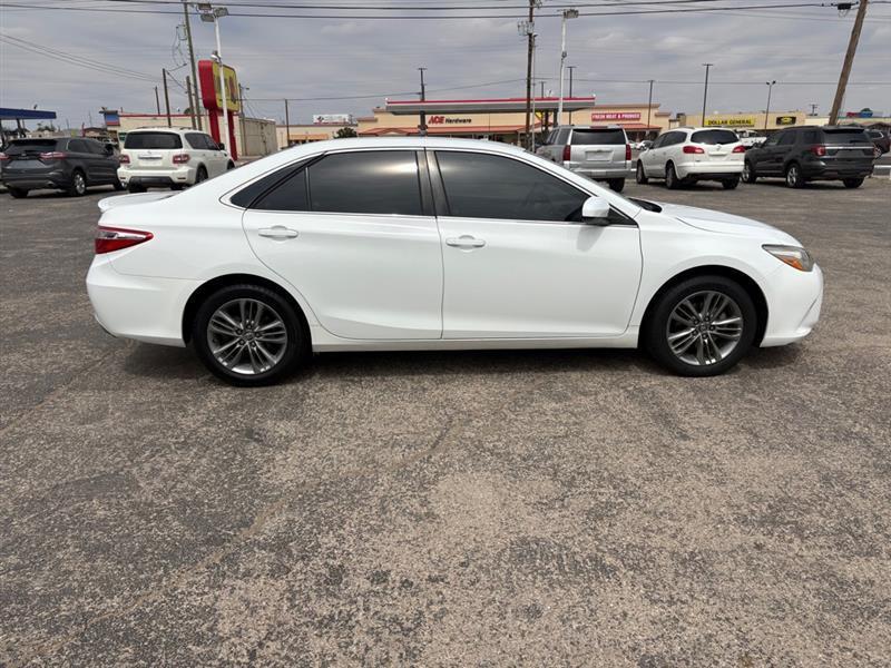 Toyota Camry LE 2015