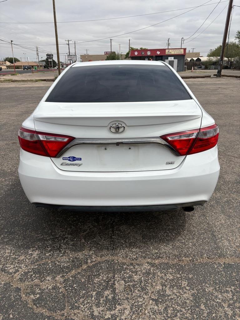 Toyota Camry LE 2015