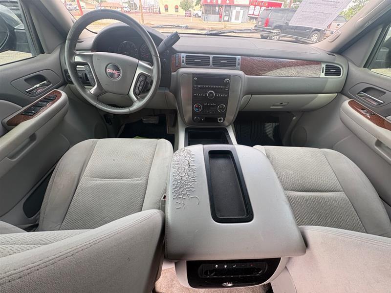 GMC Yukon XL SLE-1 1/2 Ton 2WD 2007