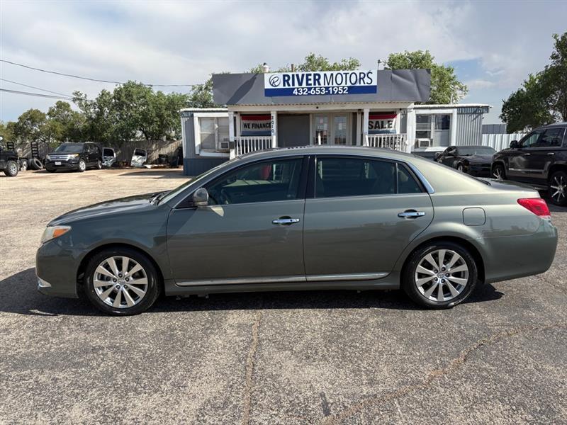 2011 Toyota Avalon Base