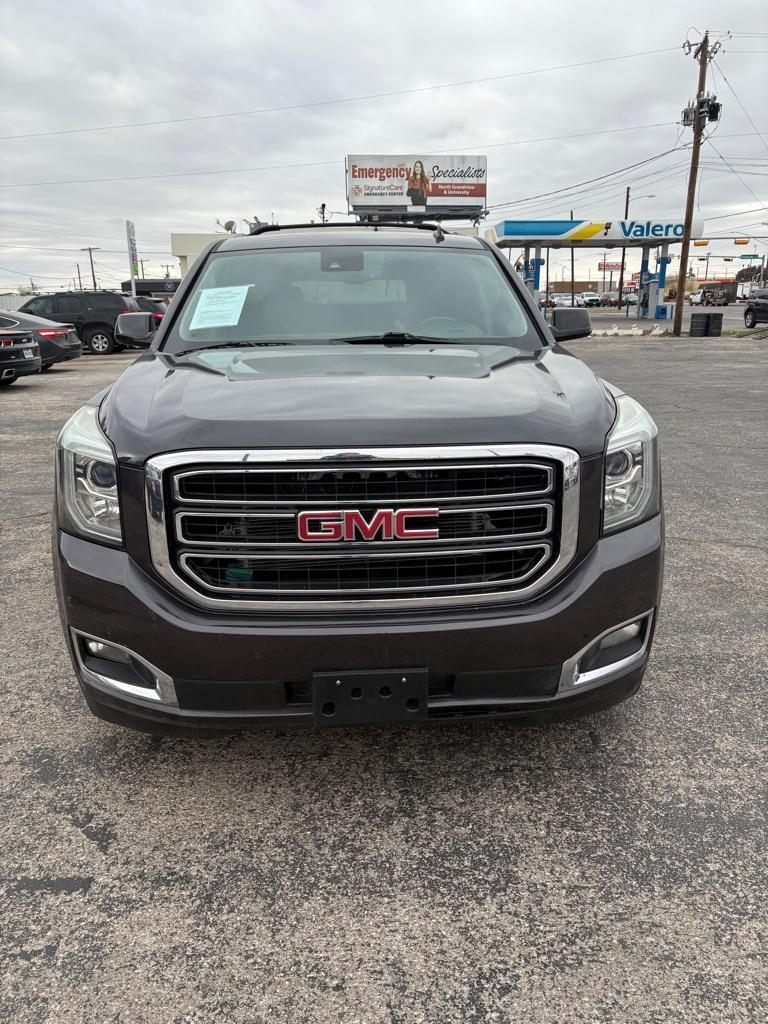 GMC Yukon XL SLT 1/2 Ton 4WD 2015