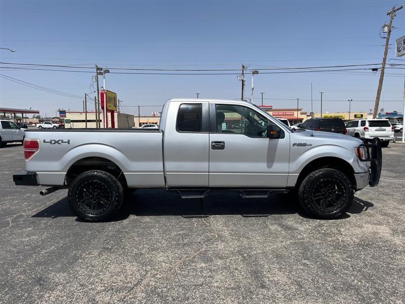 Ford F-150 XL SuperCab 8-ft. Bed 4WD 2013
