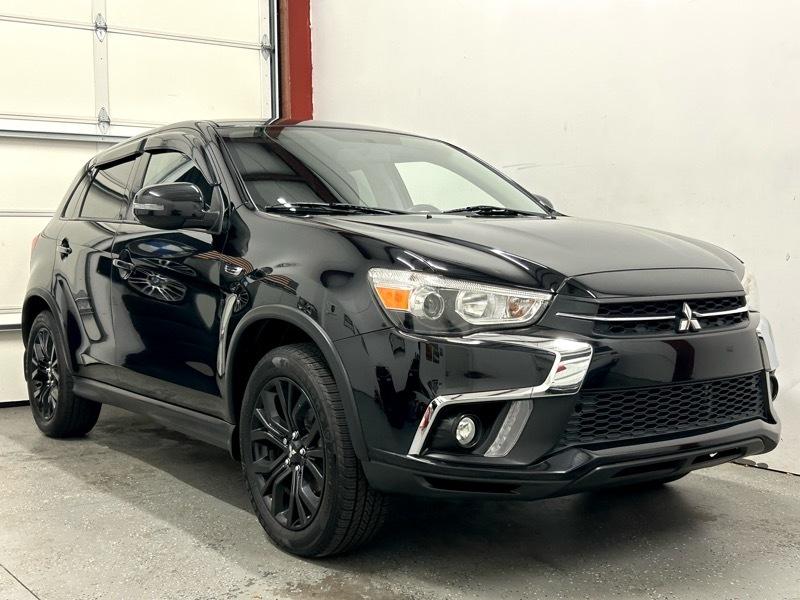 2019 Mitsubishi Outlander Sport 2.0 LE 2WD CVT's photo