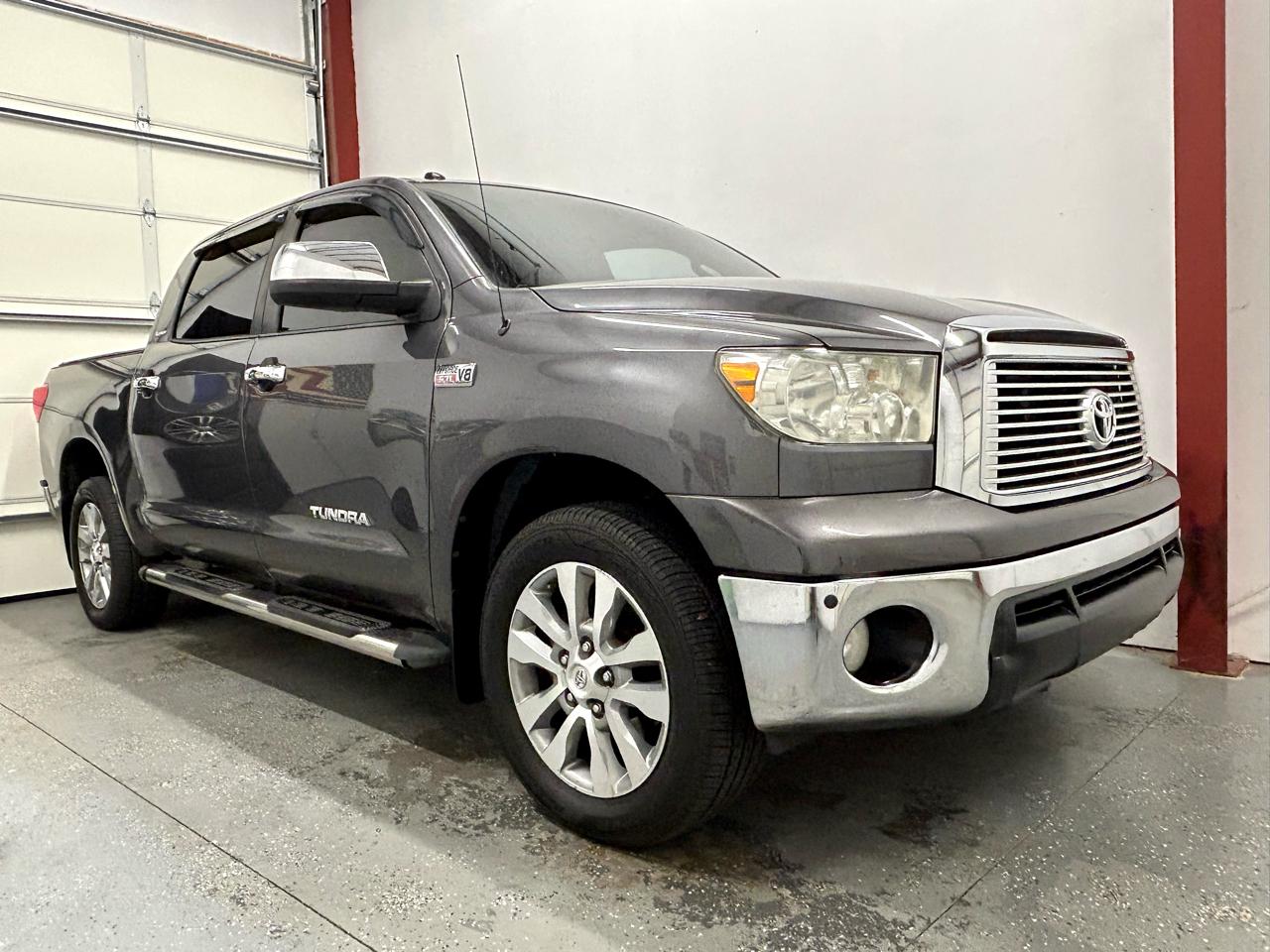 2013 Toyota Tundra Limited 5.7L CrewMax 2WD