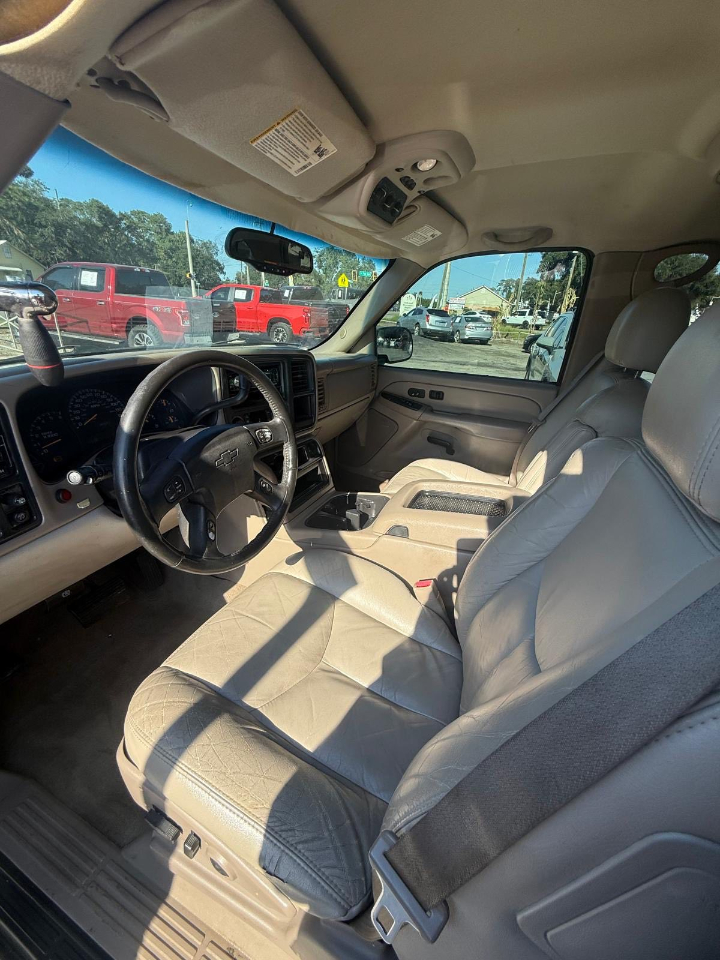 Chevrolet Tahoe  2004