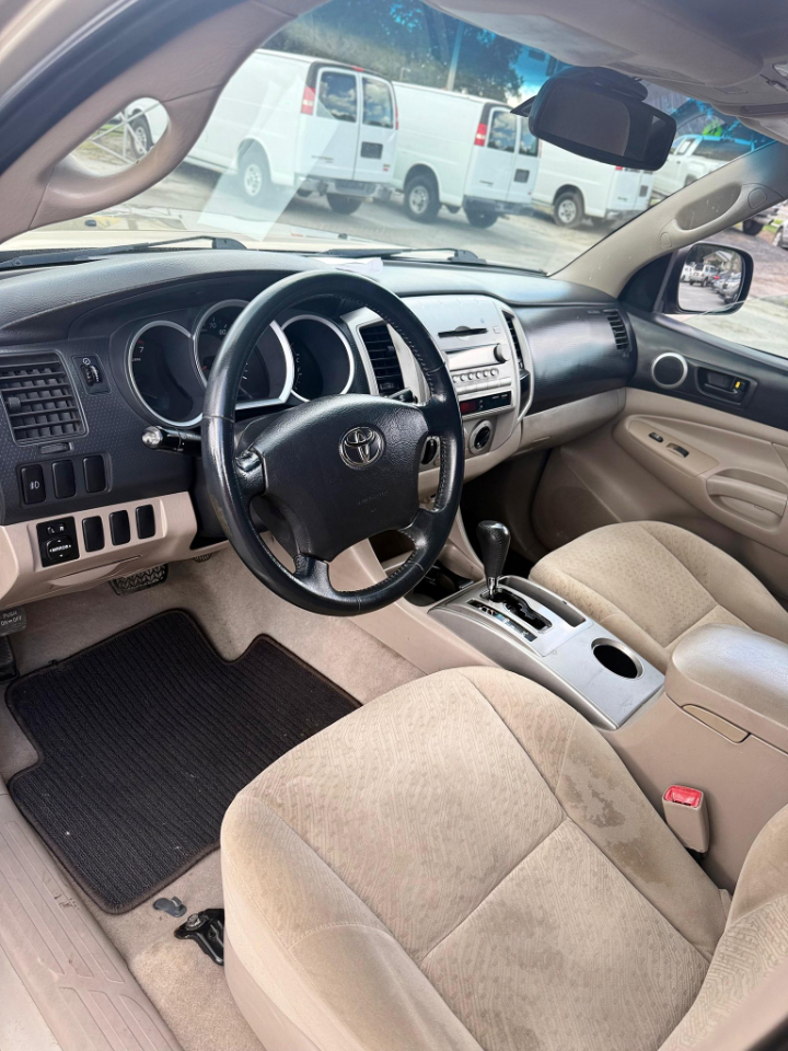 Toyota Tacoma  2008