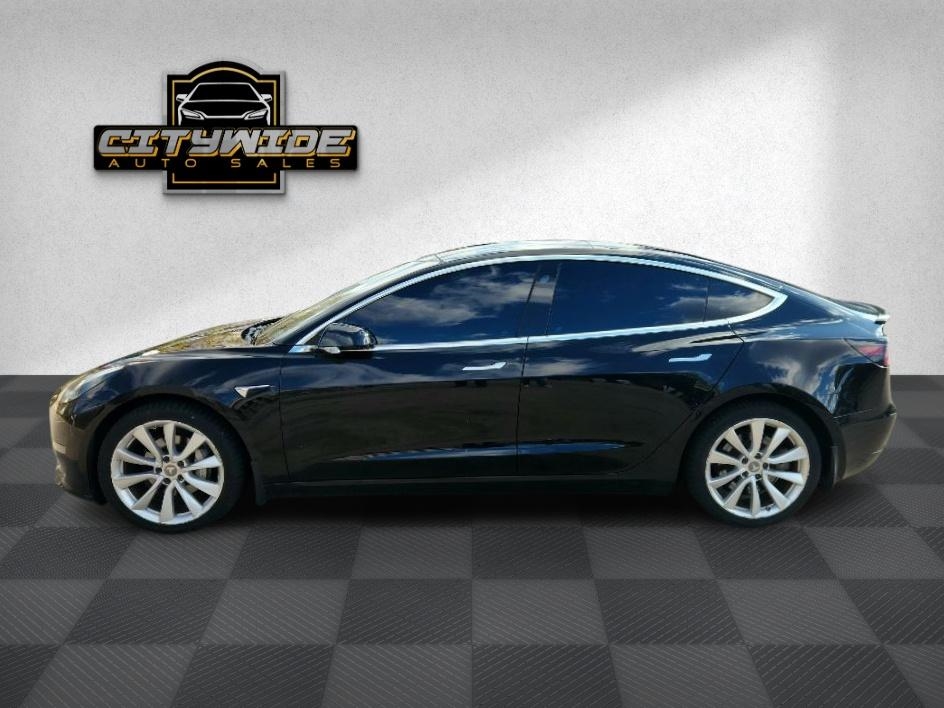 2018 Tesla Model 3 Long Range photo 3