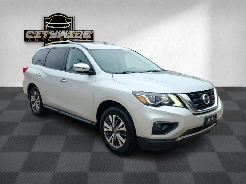 Nissan Pathfinder SV 4WD 2017