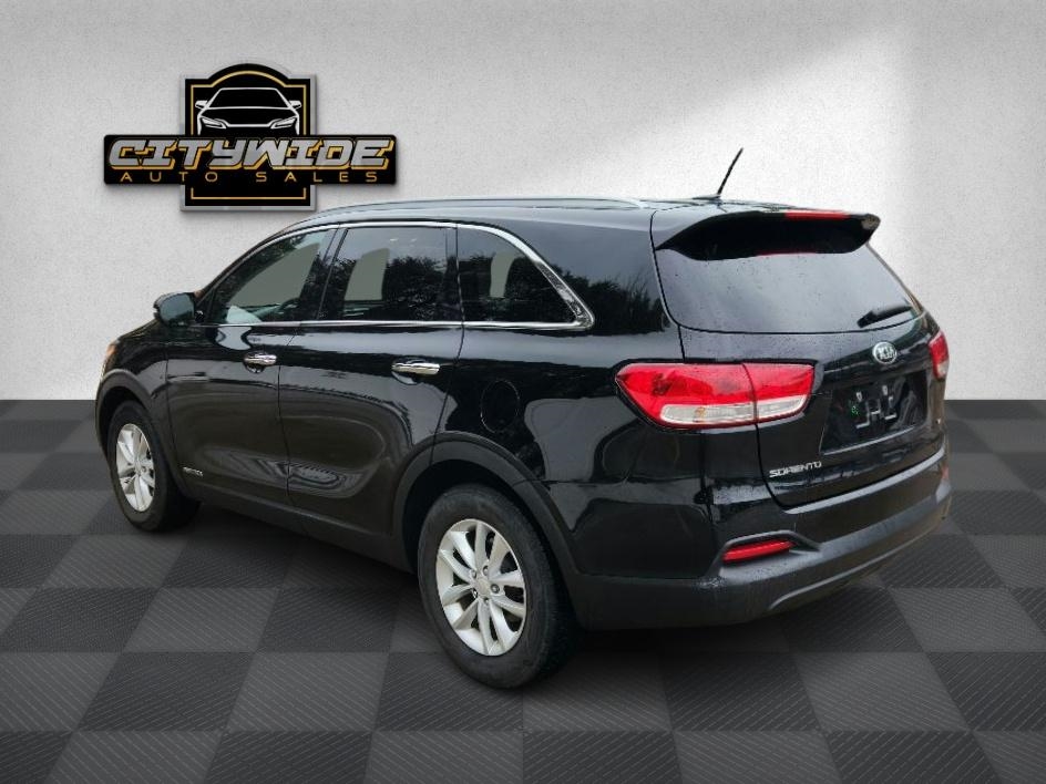 Kia Sorento LX V6 AWD 2016