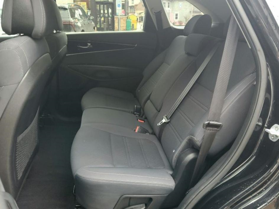 Kia Sorento LX V6 AWD 2016