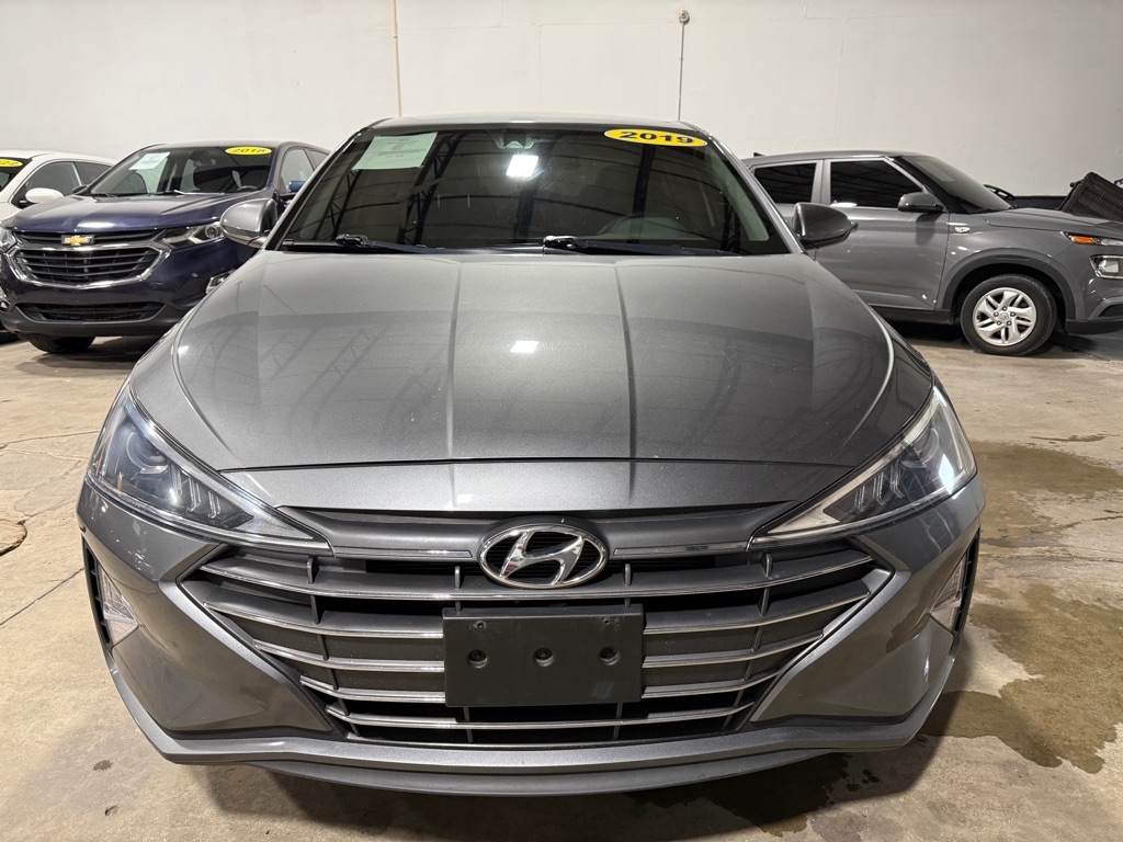 Hyundai Elantra Limited 2019