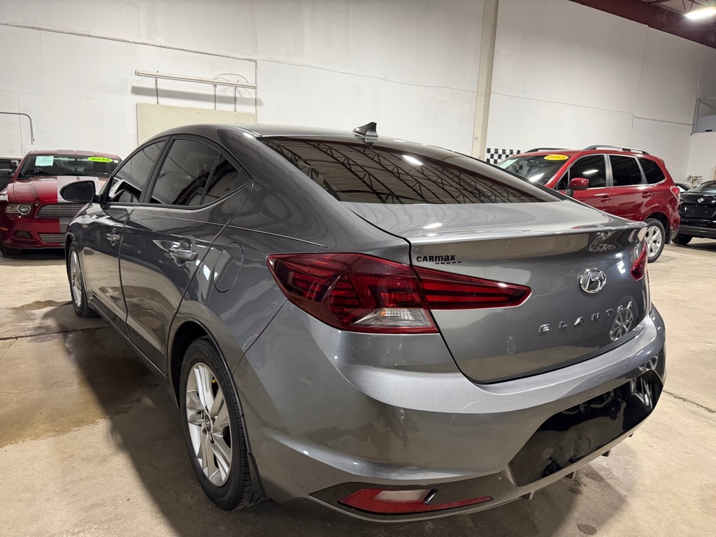 Hyundai Elantra Limited 2019