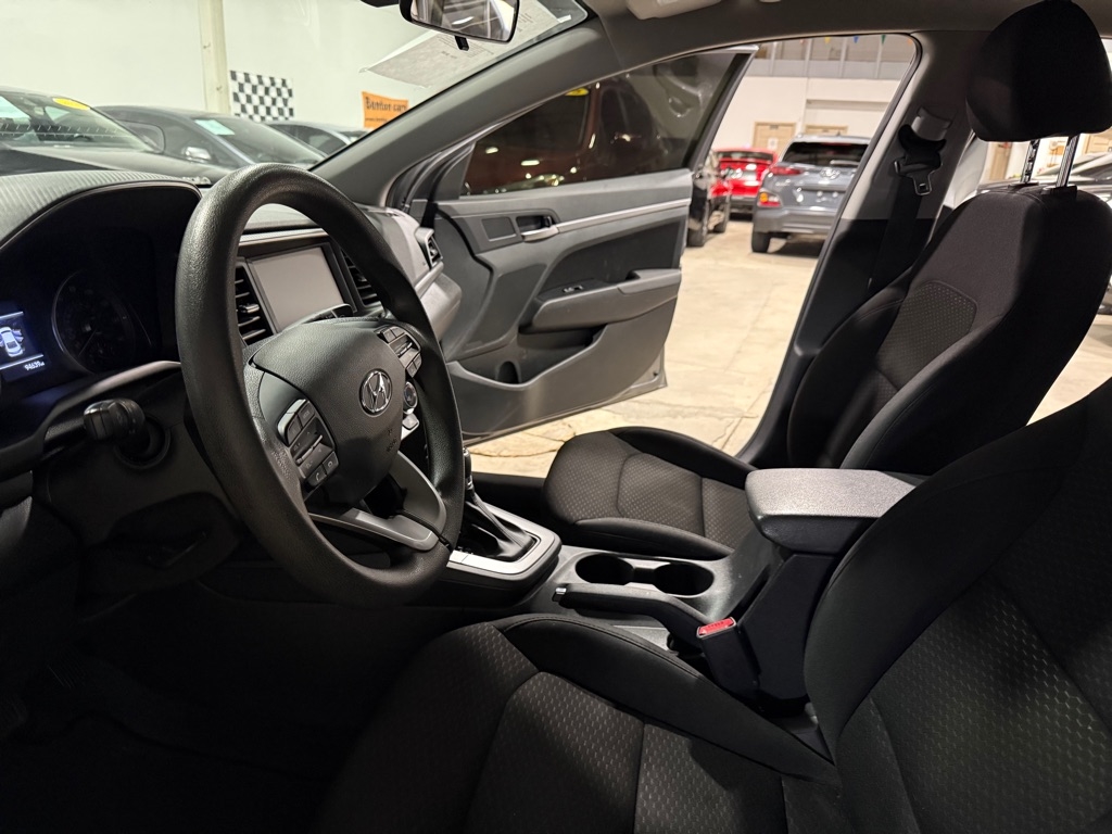 Hyundai Elantra Limited 2019