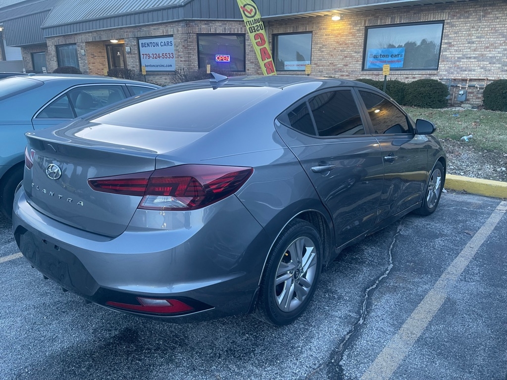 Hyundai Elantra Limited 2019