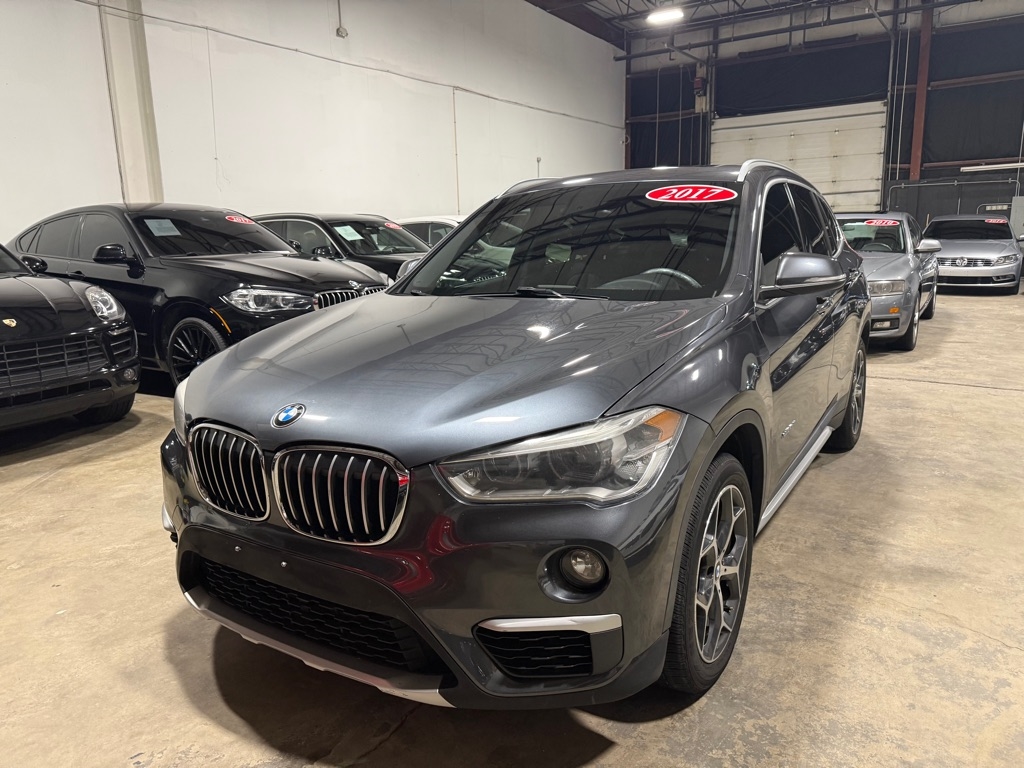 2017 BMW X1 28i's photo