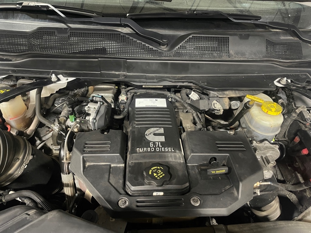 RAM 3500 Tradesman Crew Cab 4WD DRW 2024