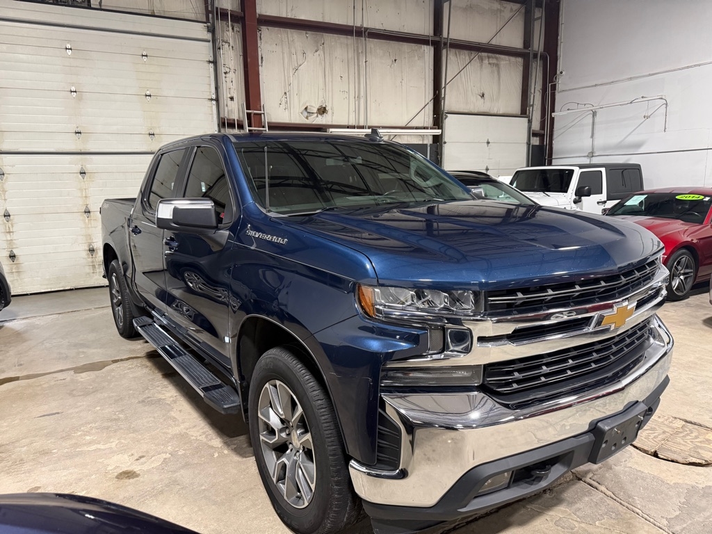 Chevrolet Silverado 1500 LT Crew Cab 4WD 2021