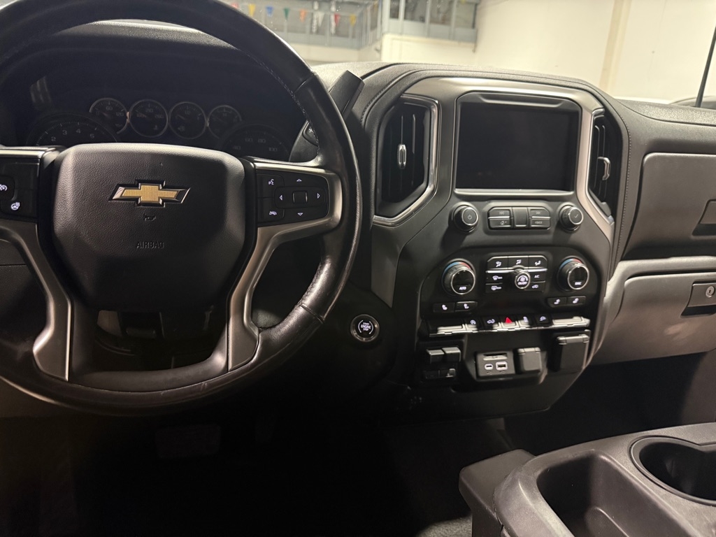 Chevrolet Silverado 1500 LT Crew Cab 4WD 2021
