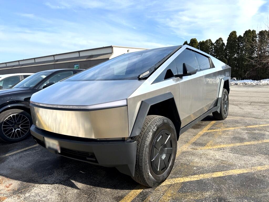 2024 Tesla Cybertruck 