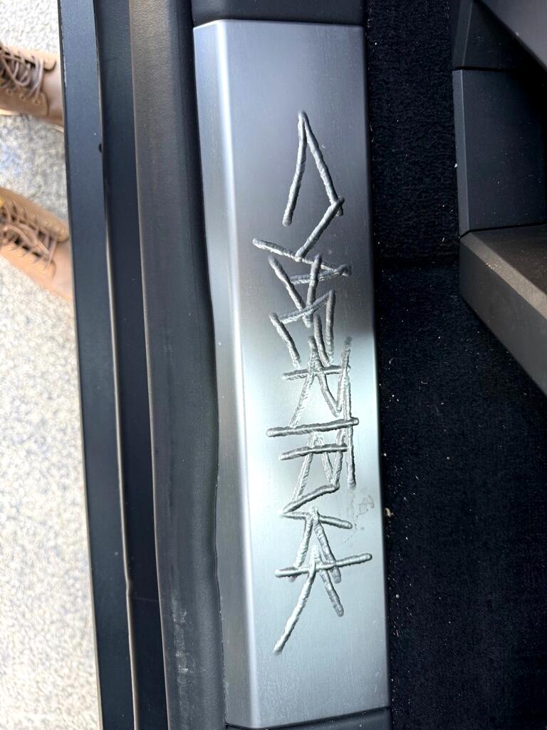 Tesla Cybertruck  2024