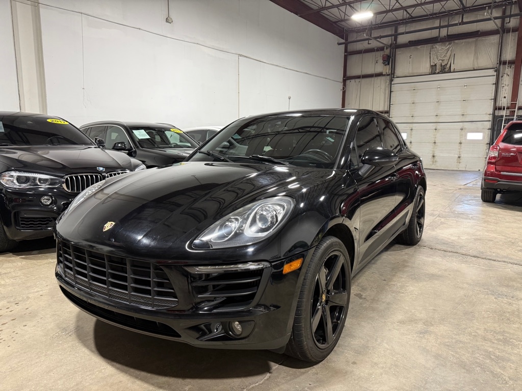 2017 Porsche Macan S's photo