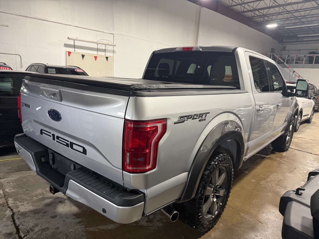 Ford F-150 XL SuperCrew 5.5-ft. Bed 4WD 2015