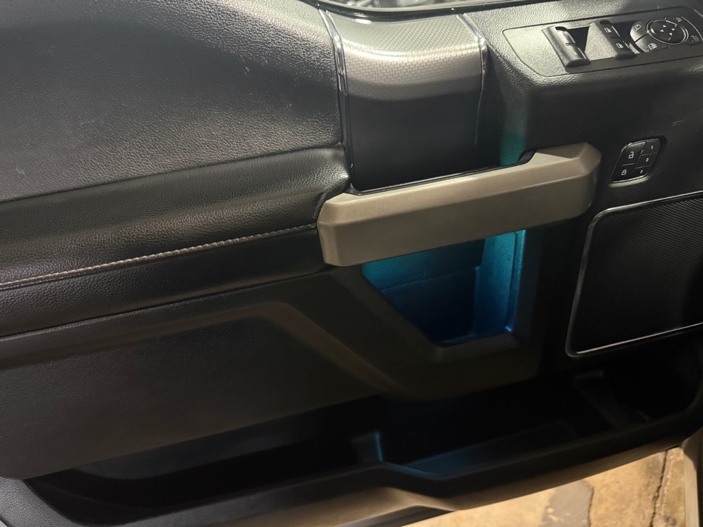 Ford F-150 XL SuperCrew 5.5-ft. Bed 4WD 2015