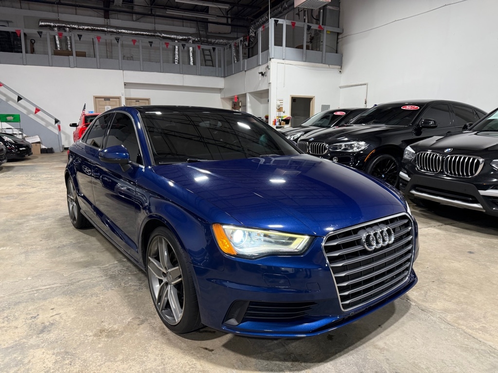 Audi A3 1.8T Premium FWD S tronic 2015