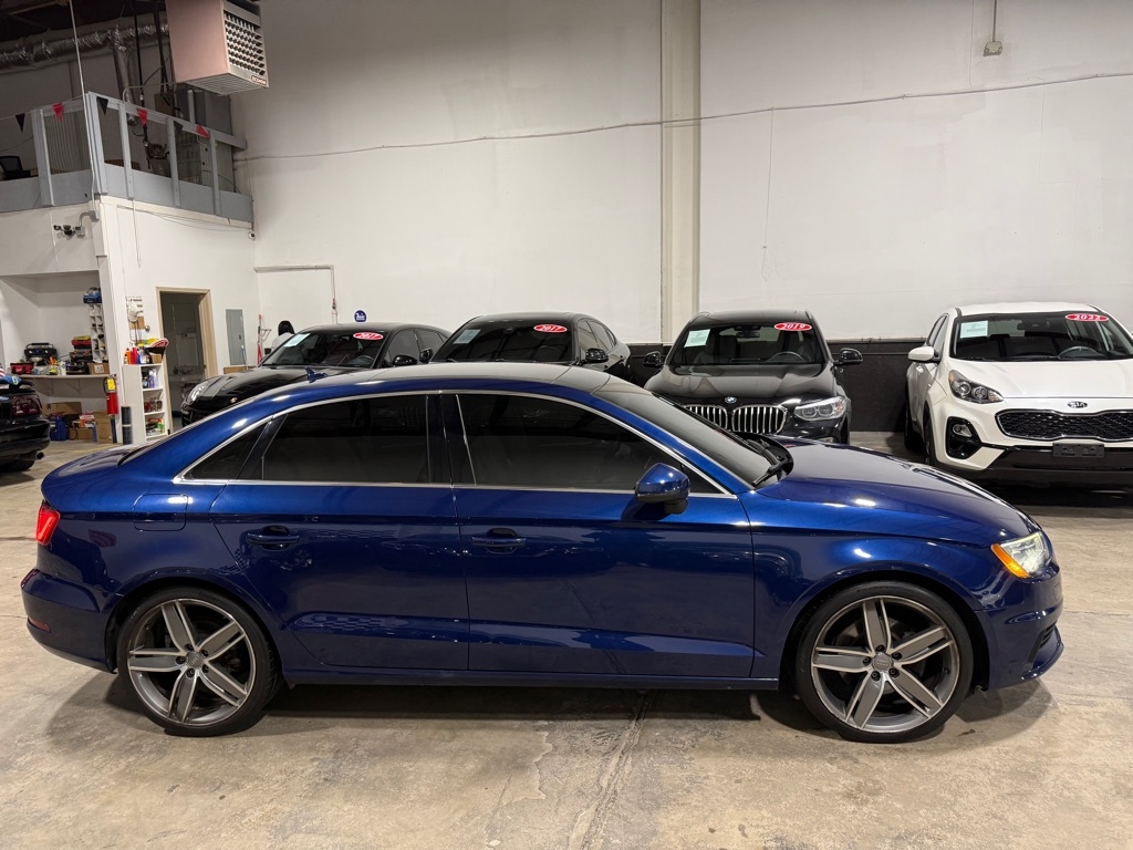 Audi A3 1.8T Premium FWD S tronic 2015