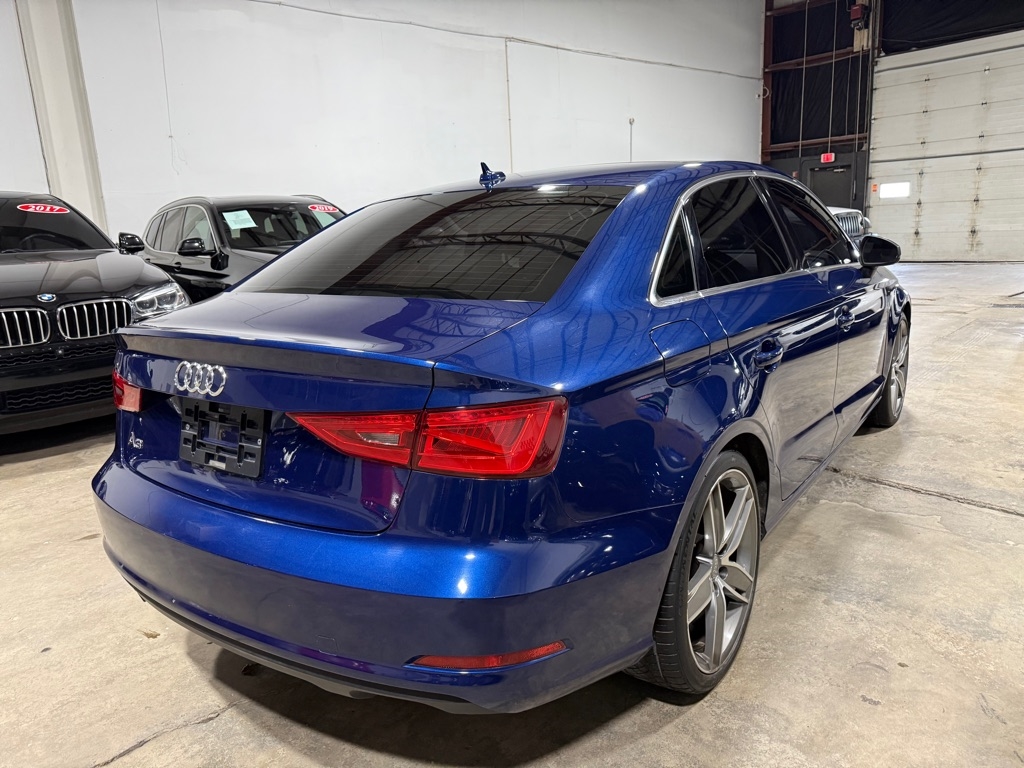 Audi A3 1.8T Premium FWD S tronic 2015
