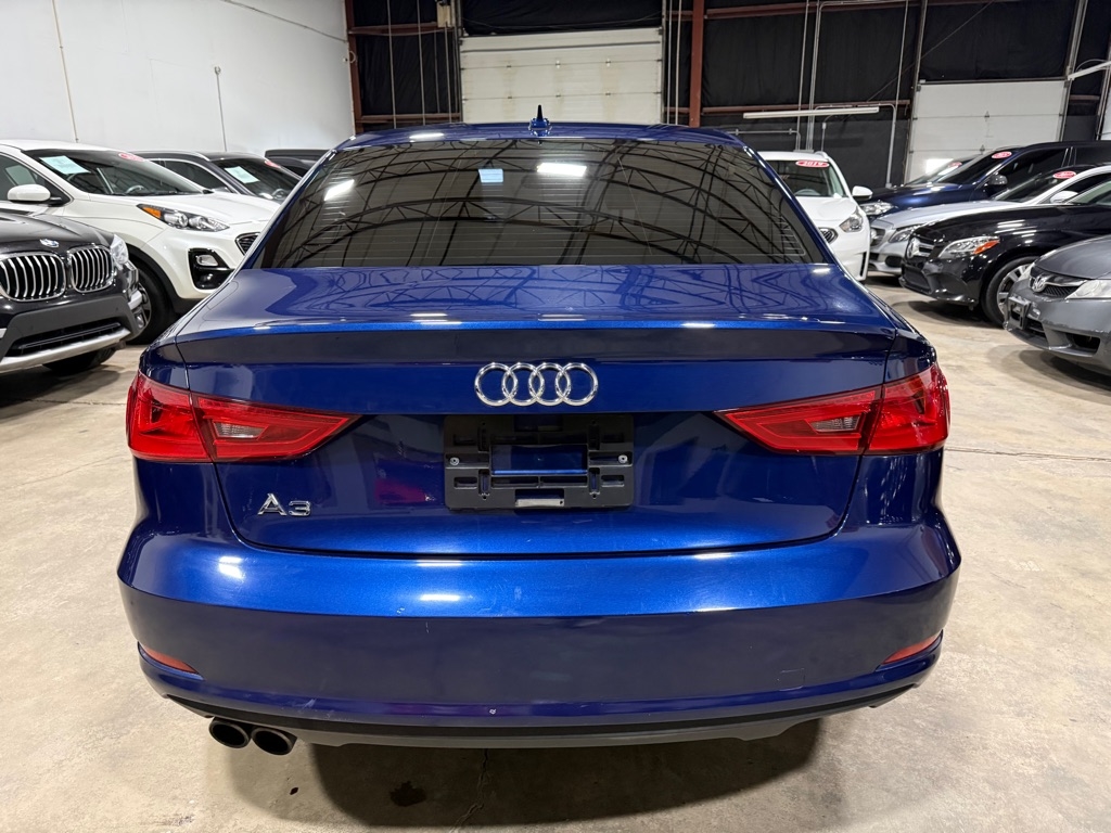 Audi A3 1.8T Premium FWD S tronic 2015