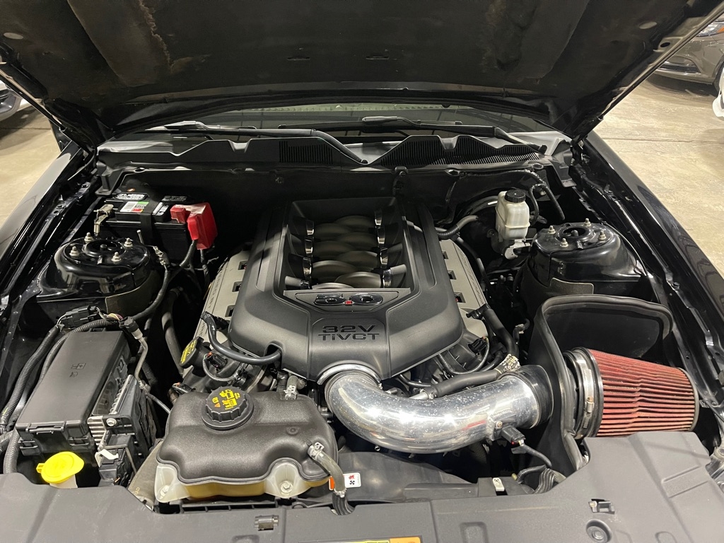 Ford Mustang GT Coupe 2013