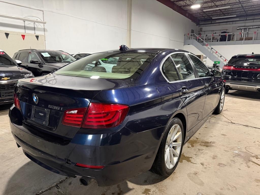 BMW 5-Series 535i xDrive 2012