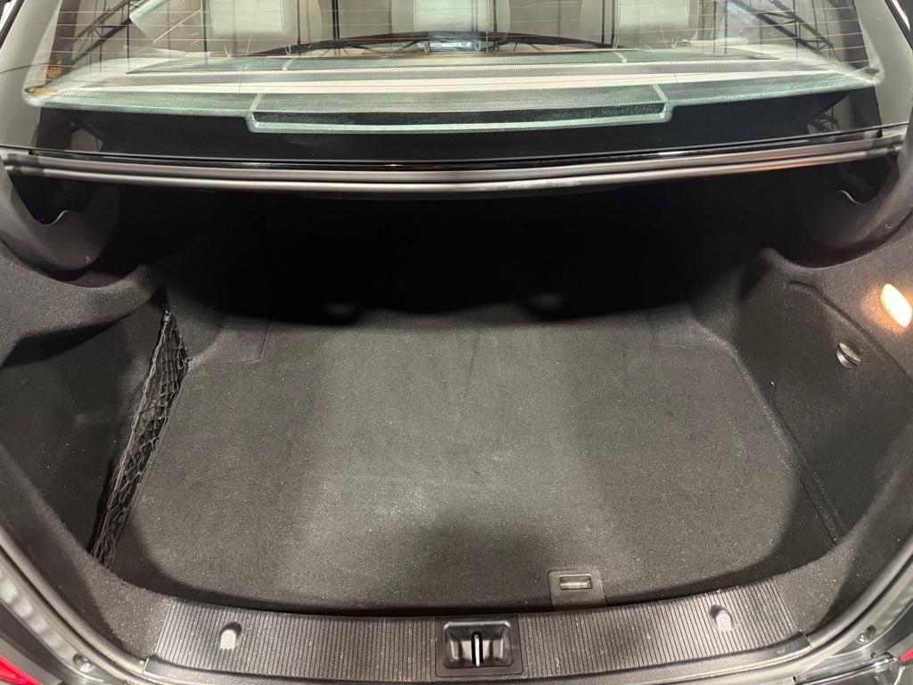 Mercedes-Benz C-Class C300 4MATIC Luxury Sedan 2009