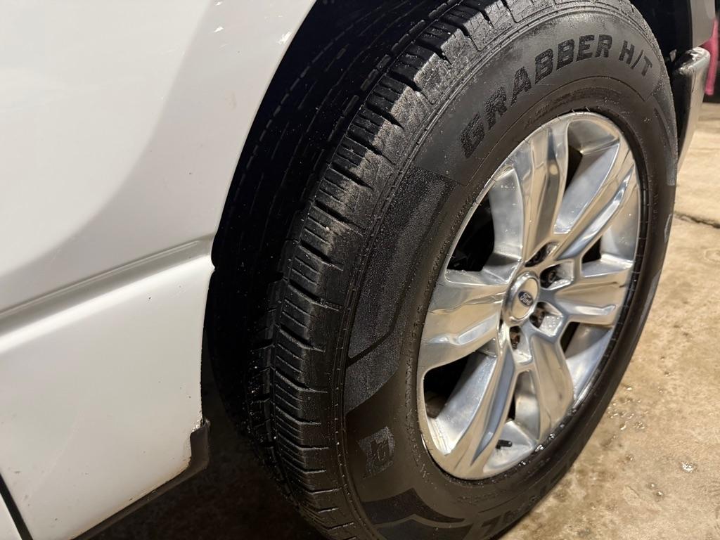 Ford F-150 XL SuperCab 8-ft. Bed 2WD 2014