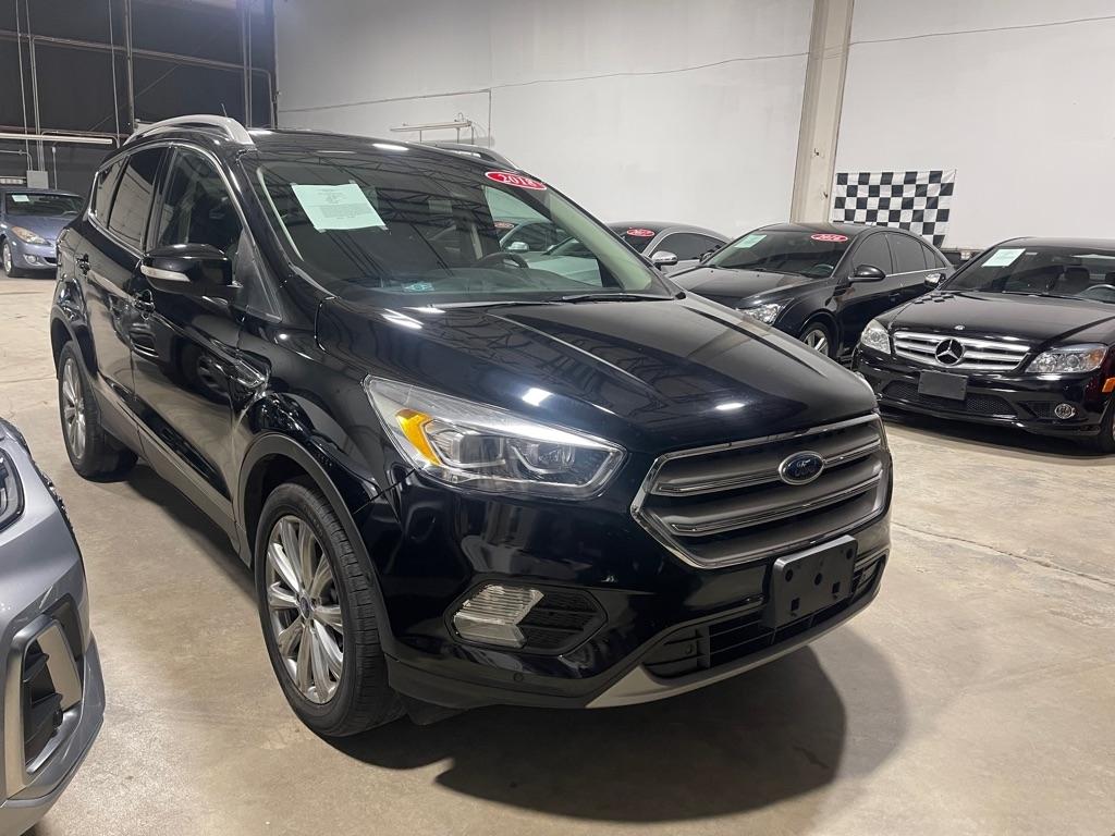 Ford Escape Titanium 4WD 2018