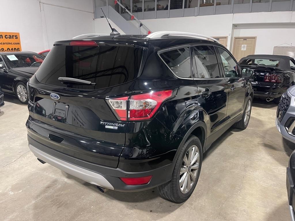 Ford Escape Titanium 4WD 2018