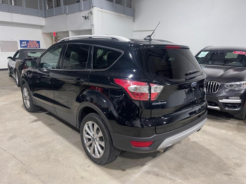 Ford Escape Titanium 4WD 2018