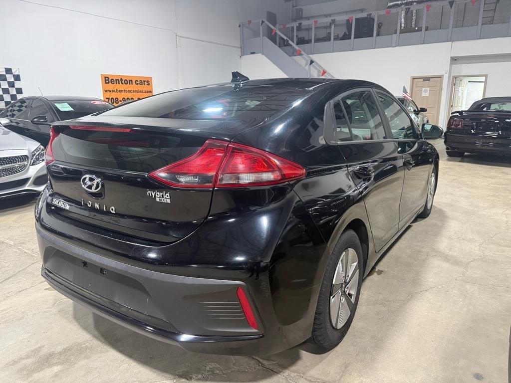 Hyundai Ioniq Hybrid Blue 2019