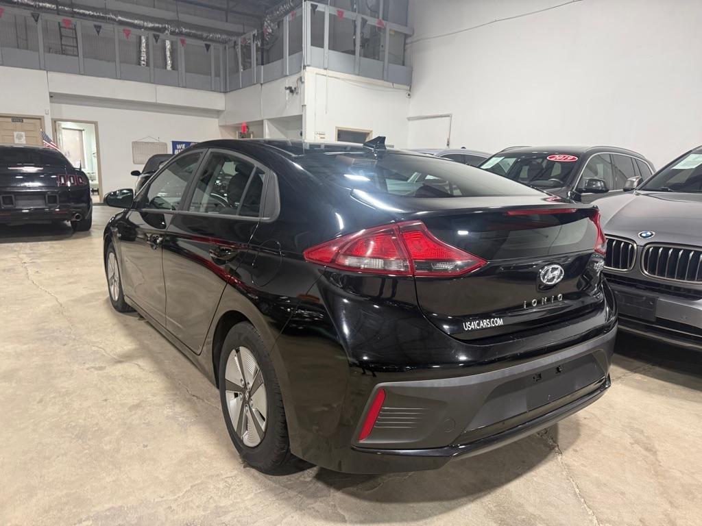 Hyundai Ioniq Hybrid Blue 2019