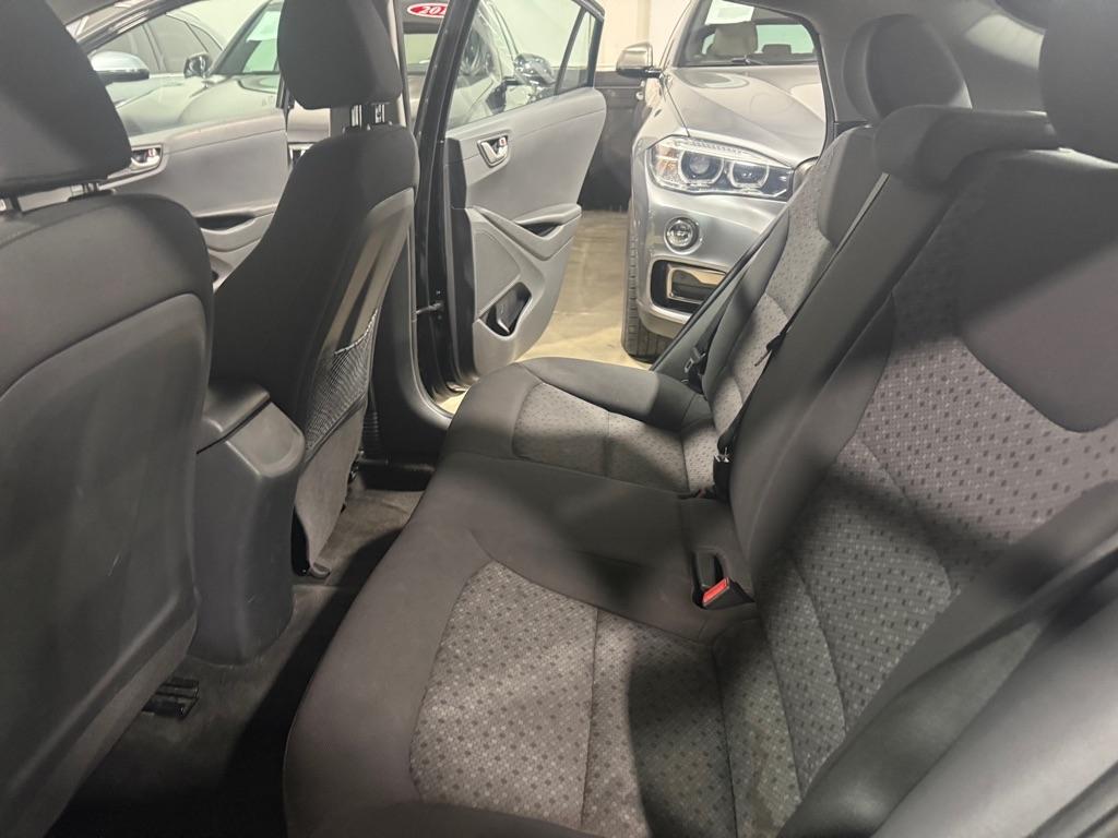 Hyundai Ioniq Hybrid Blue 2019