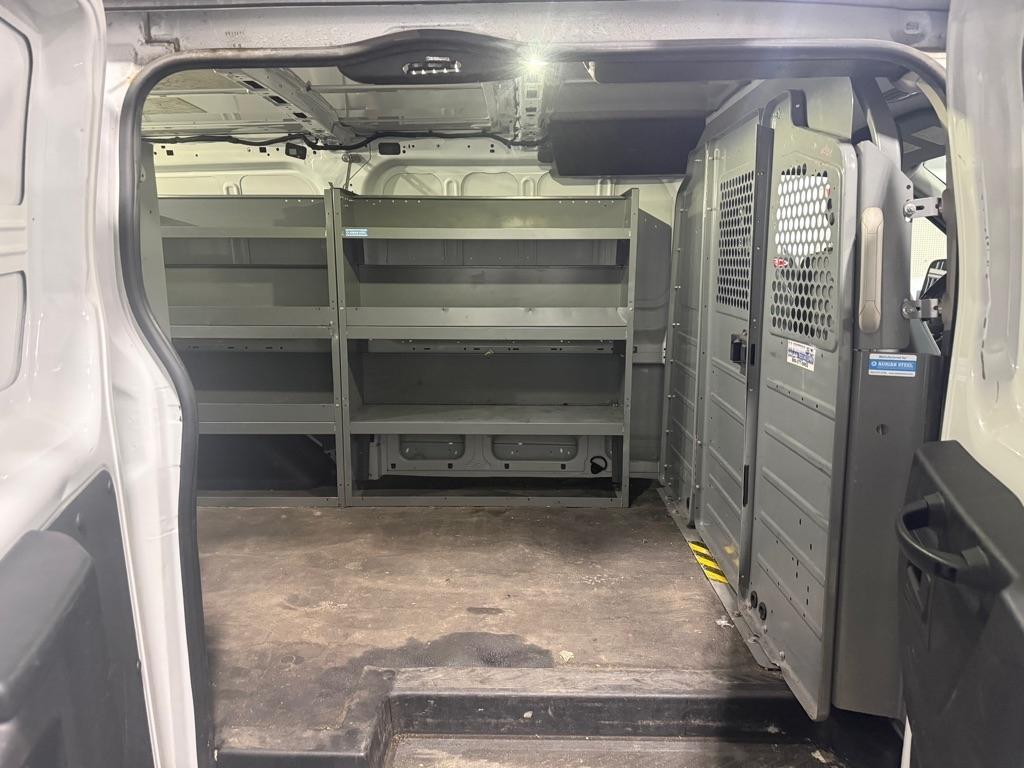 Ford Transit 250 Van Low Roof 60/40 Pass.130-in. WB 2016