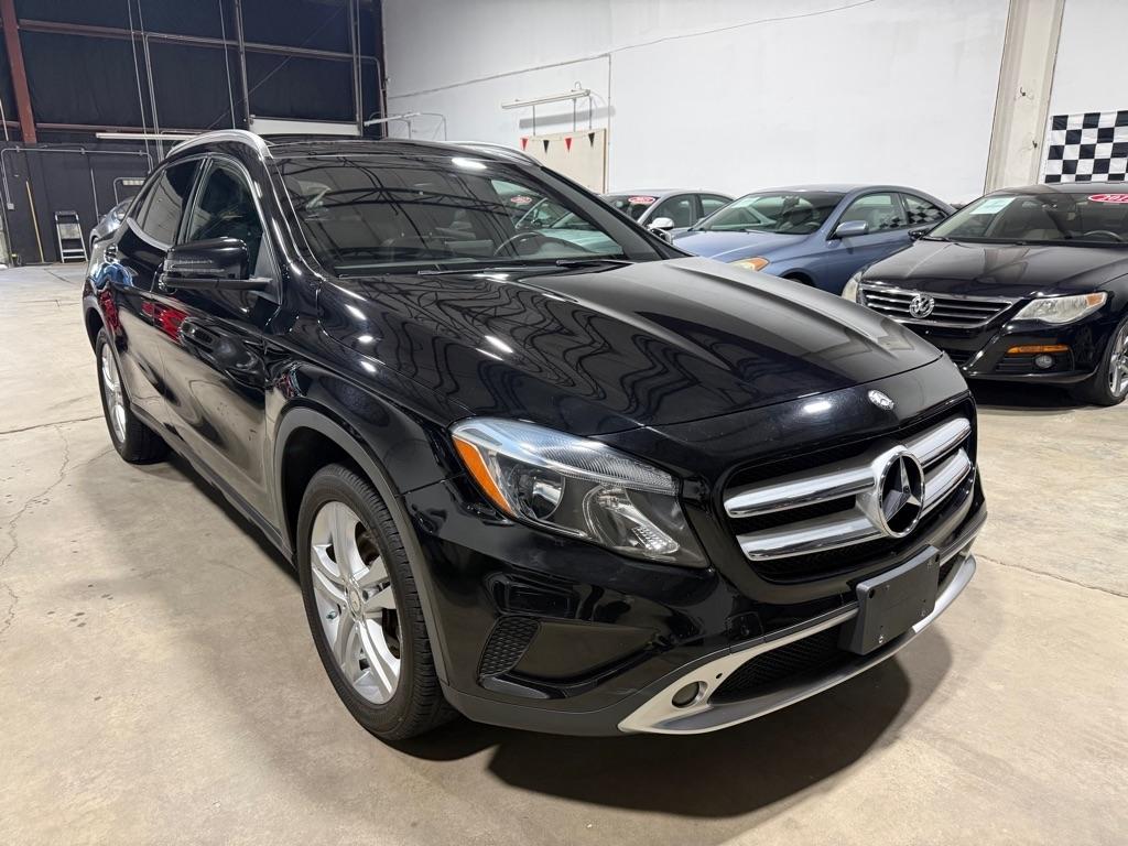 Mercedes-Benz GLA-Class GLA250 4MATIC 2016