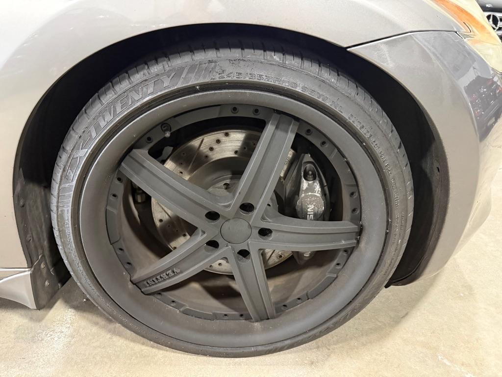 Nissan 370Z Coupe 2009