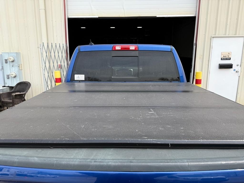 RAM 1500 SLT Crew Cab SWB 4WD 2016