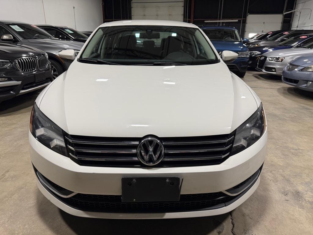 Volkswagen Passat 2.5L SE2 2012