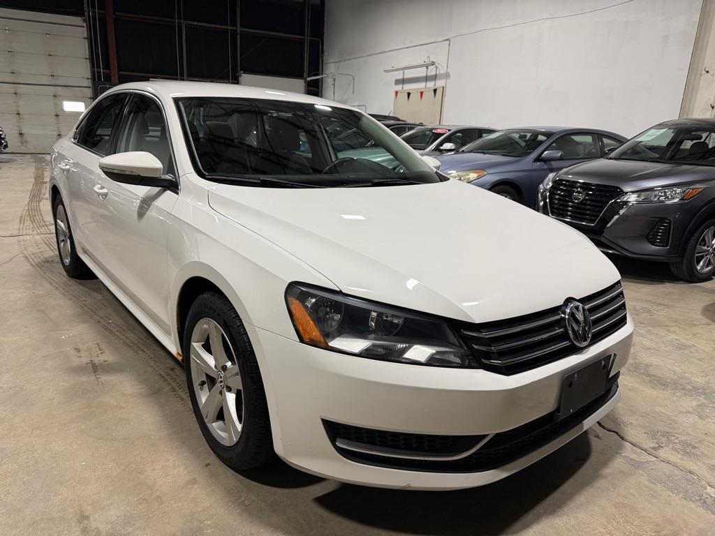 Volkswagen Passat 2.5L SE2 2012