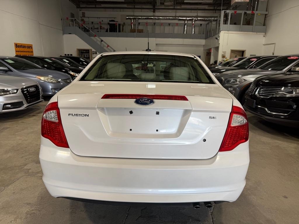 Ford Fusion I4 SE 2011