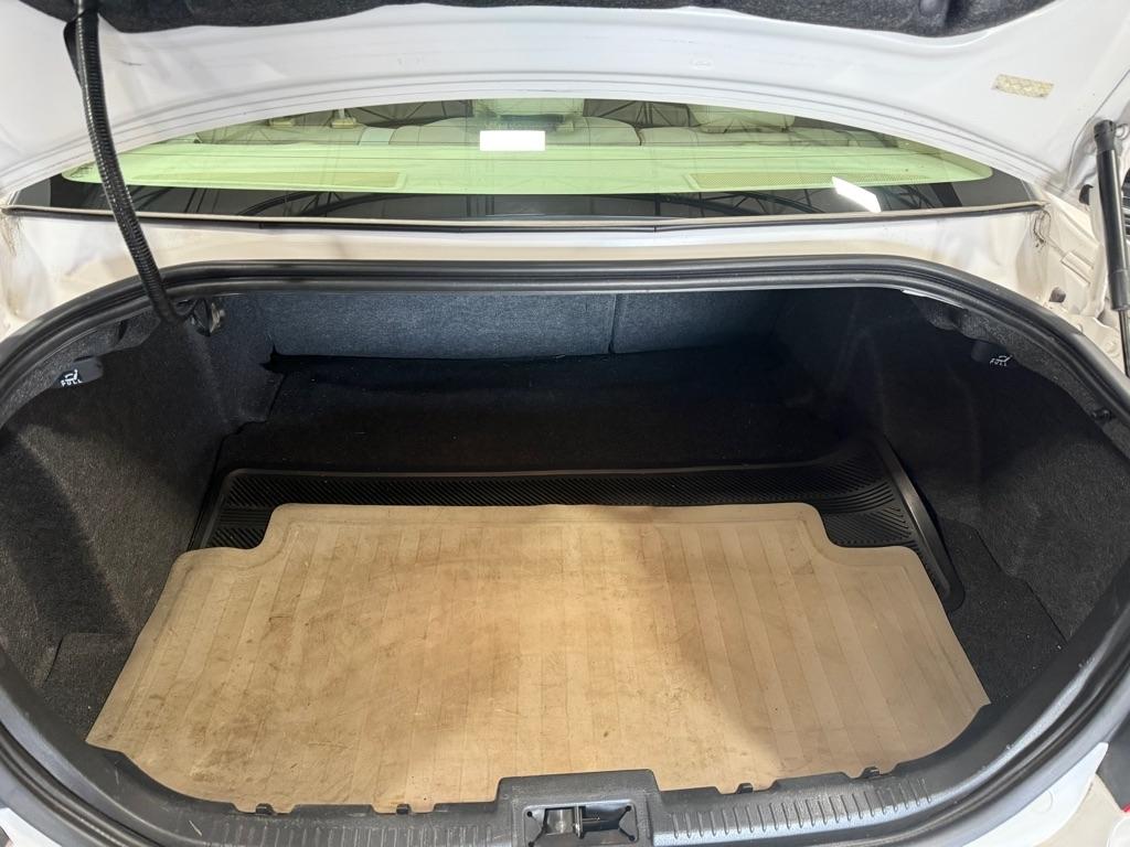 Ford Fusion I4 SE 2011