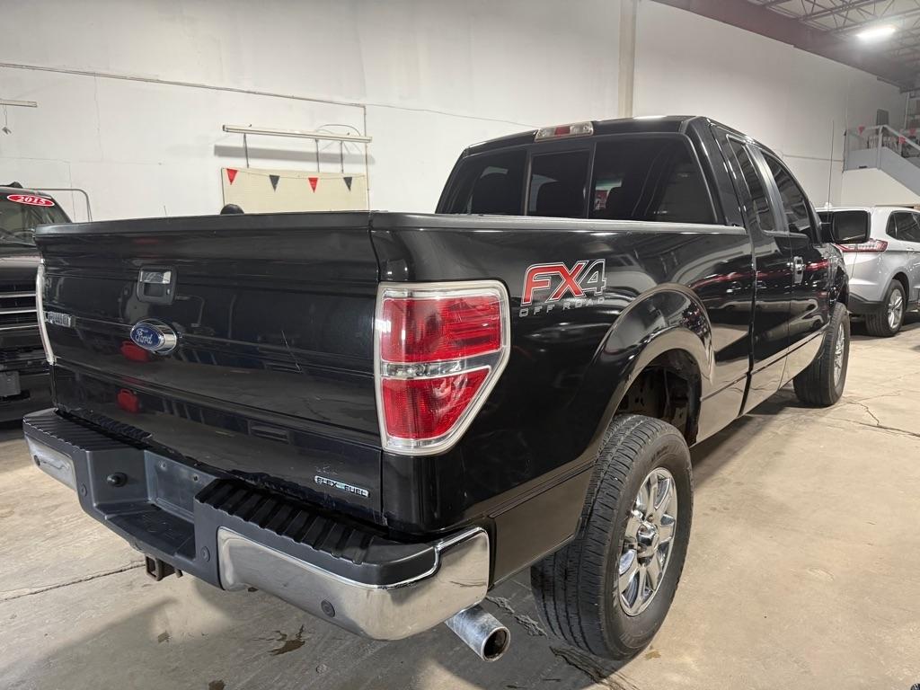 Ford F-150 XL SuperCab 8-ft. Bed 4WD 2014